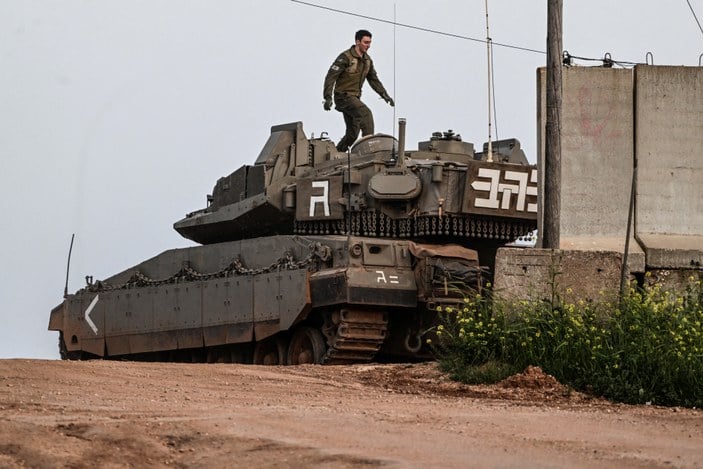 İsrail ordusu, yedek savaş pilotları ve İHA operatörlerini göreve çağırdı