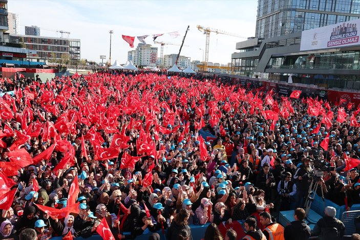 Cumhurbaşkanı Erdoğan’a İstanbul’da coşkulu karşılama