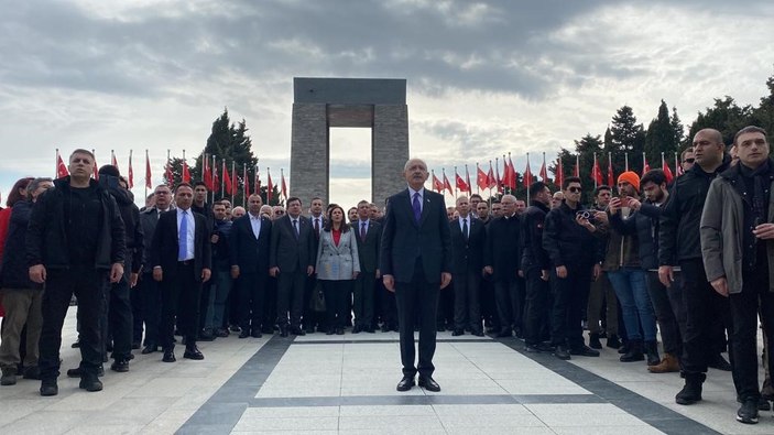 Kemal Kılıçdaroğlu'ndan Çanakkale Şehitler Abidesi’ne ziyaret