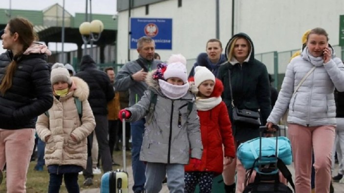 Polonya'ya göç etmek zorunda kalan Ukraynalıların sayısı 11 milyonu geçti