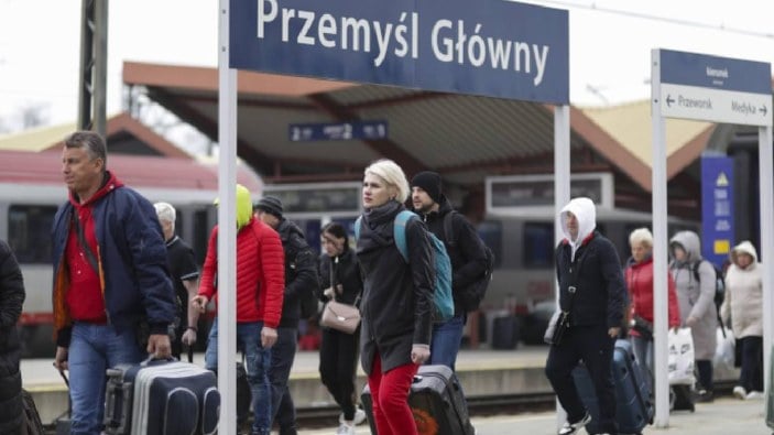 Polonya'ya göç etmek zorunda kalan Ukraynalıların sayısı 11 milyonu geçti