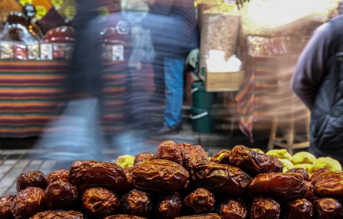 Ramazan'ın vazgeçilmezi hurmanın tane fiyatı 10 lirayı buldu