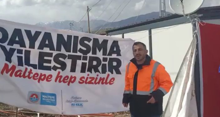 CHP'li Maltepe Belediyesi, deprem bölgesinde Sancaktepe Belediyesi'nin hizmetine çöktü