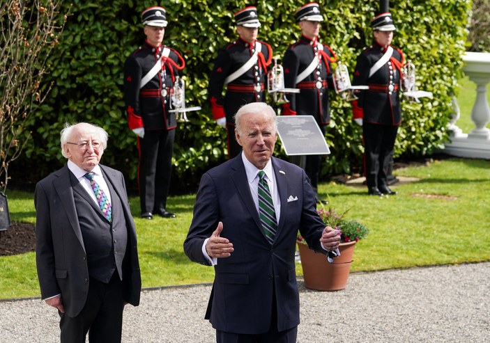 Joe Biden İrlanda’ya gitti: Michael Higgins'le sıcak buluşma