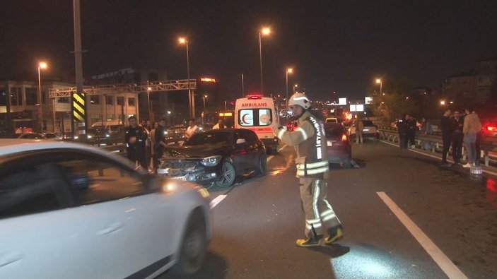 İstanbul Bahçelievler'de makas atan sürücü zincirleme kazaya sebebiyet verdi: 1 ölü 3 yaralı