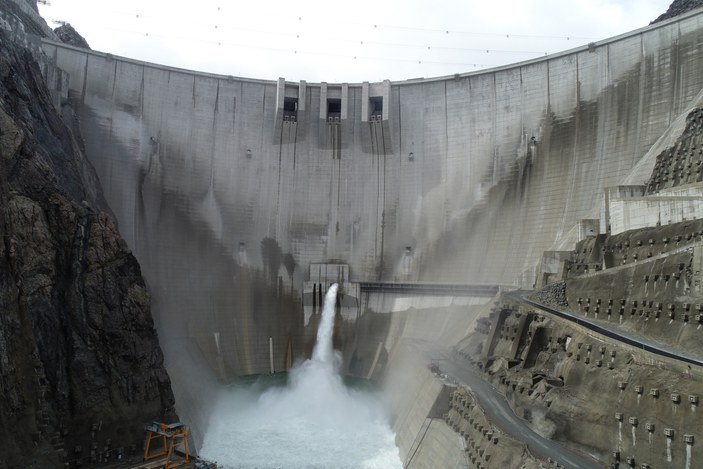 Yusufeli Barajı'nın su seviyesi 106,82 metre oldu