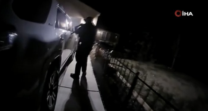 ABD polisi yanlış eve gitti! Kapıyı silahla açan ev sahibini öldürdü