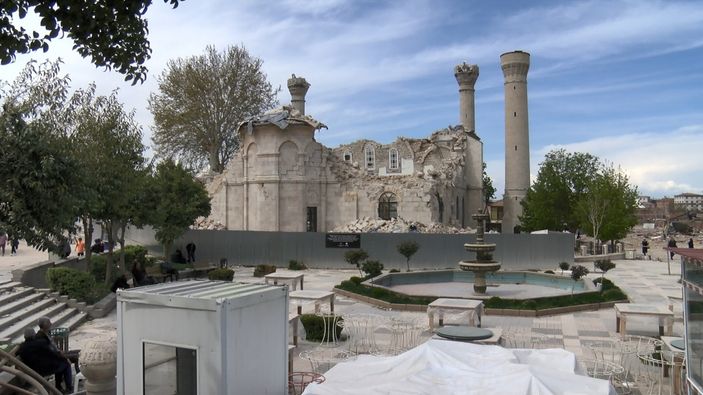 Malatya'da bayram tela�� yok, ac� var...