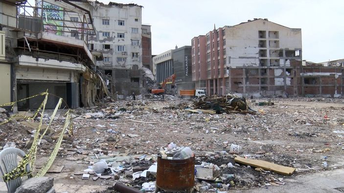 Malatya'da bayram tela�� yok, ac� var...