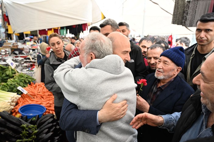 Süleyman Soylu'ya Zeytinburnu'nda yoğun ilgi