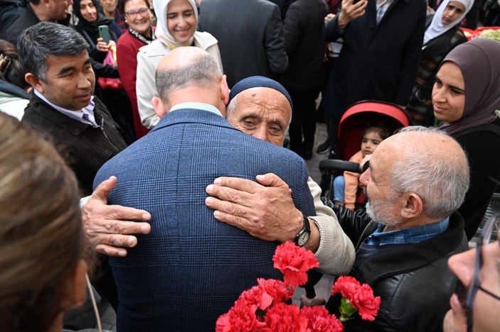 Süleyman Soylu'ya Zeytinburnu'nda yoğun ilgi