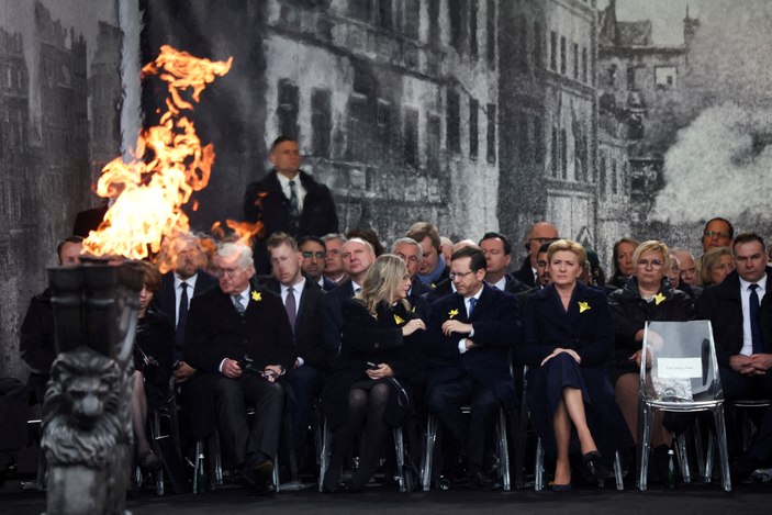 Almanya Cumhurbaşkanı, Nazi suçları için Polonya'dan af diledi