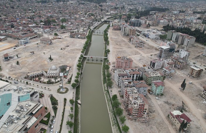 Hatay’da depremin izleri siliniyor! Enkaz kaldırma çalışmalarına sona gelindi