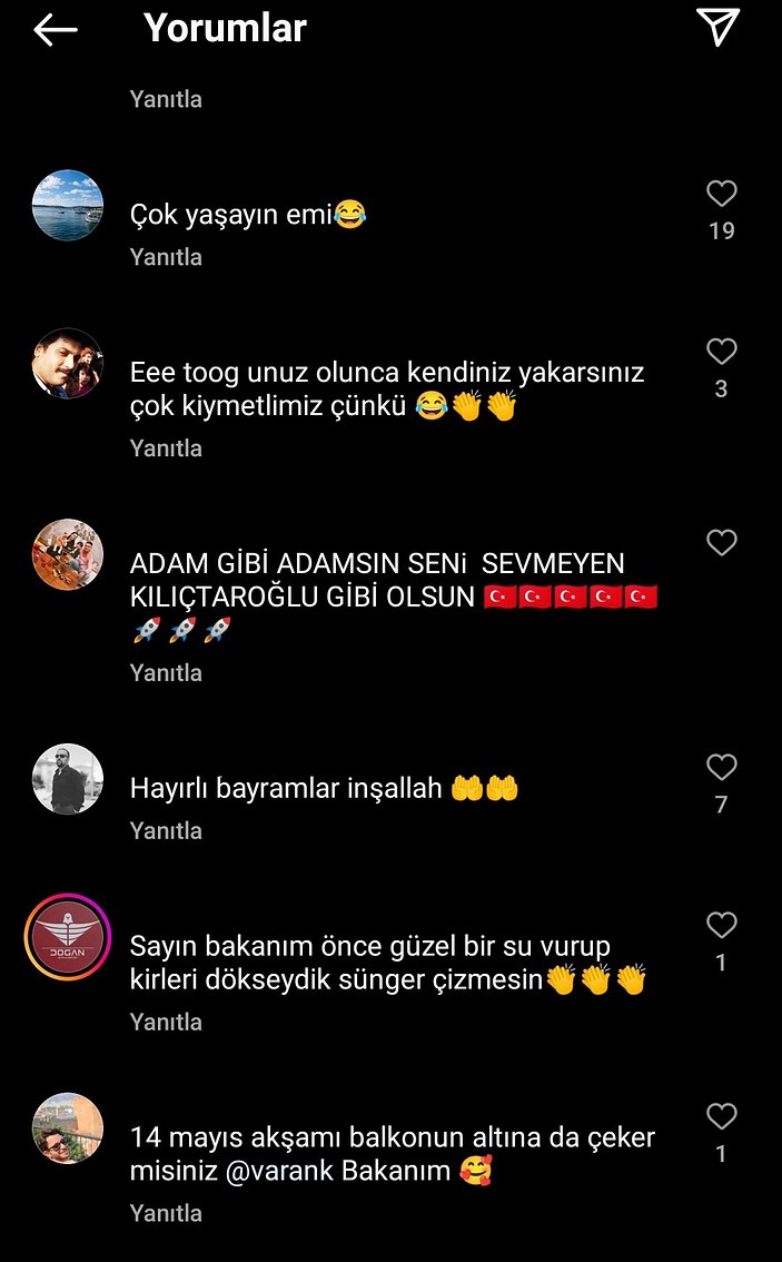 Mustafa Varank yerli otomobil Togg'u kendi eliyle yıkadı