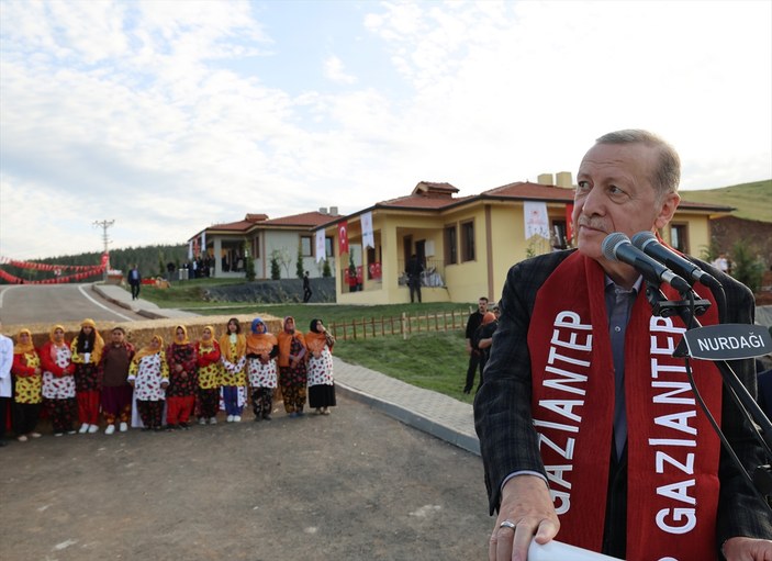 Cumhurbaşkanı Erdoğan'dan Nurdağı köy evleri anahtar teslim töreni konuşması