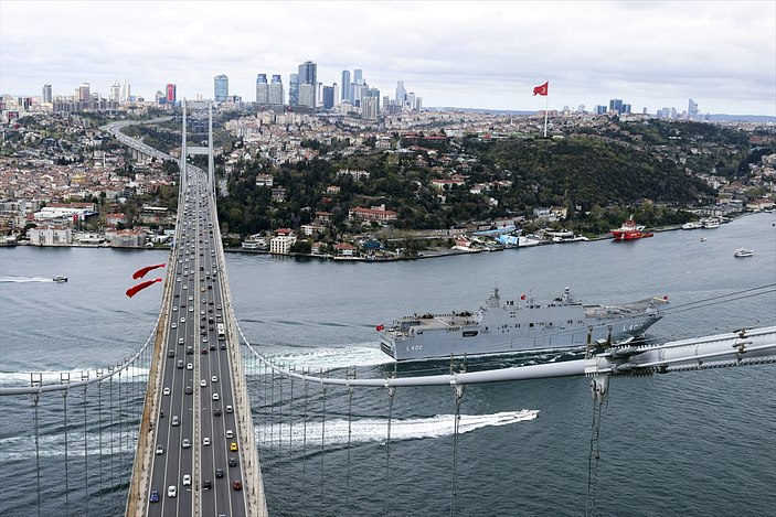 Cumhurbaşkanı Erdoğan, TCG Anadolu'nun personeline hitap etti