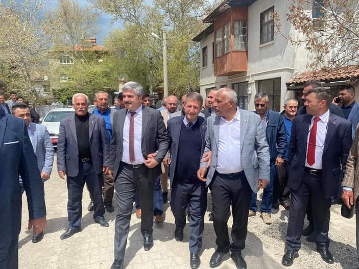 İyi Parti’den MHP’ye önemli katılım: Alparslan Dursun yuvasına geri döndü