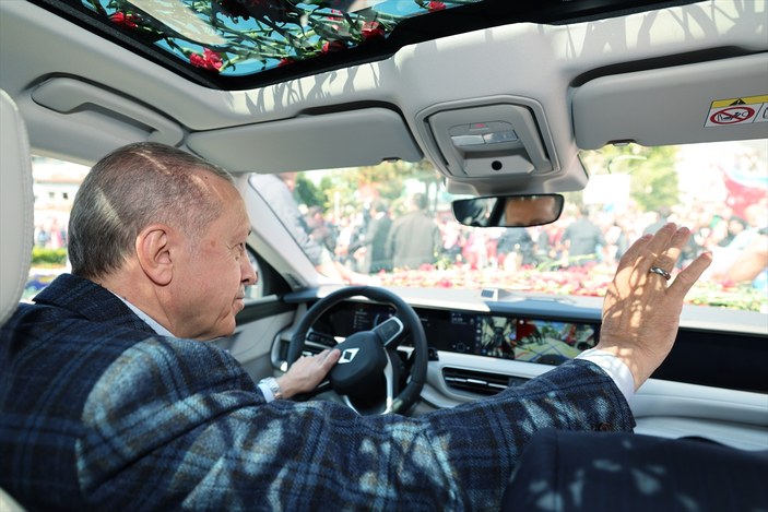 Cumhurbaşkanı Erdoğan Bursa programına Togg ile geldi
