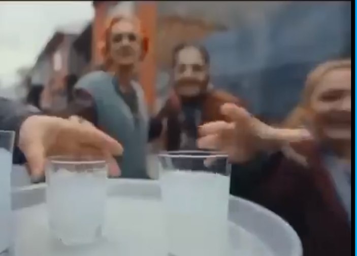 Rakı reklamı, muhalefetin propaganda videosu haline geldi