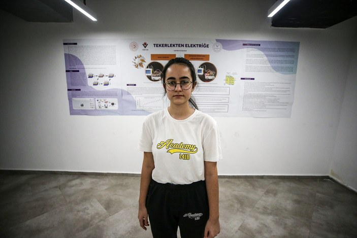 Bursa high school student developed a project that increases the range of electric vehicles