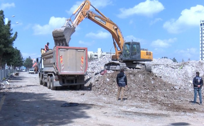 Diyarbakır’daki Galeria Sitesi’nden şimdiye kadar 300 kamyon hafriyat çıktı