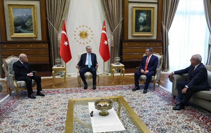 İttifak ortaklarından Cumhurbaşkanı Erdoğan'a geçmiş olsun ziyareti