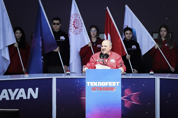 Sanayi ve Teknoloji Bakanı Mustafa Varank: Teknofest rekorlarla yoluna devam ediyor