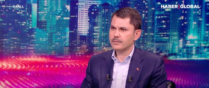 Murat Kurum, AK Parti'nin masasındaki son anketi açıkladı