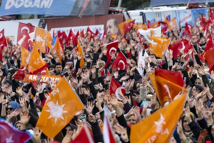 Yüzbinler Ankara'da Cumhurbaşkanı Erdoğan'ı bekliyor: Miting alanında coşkulu kalabalık