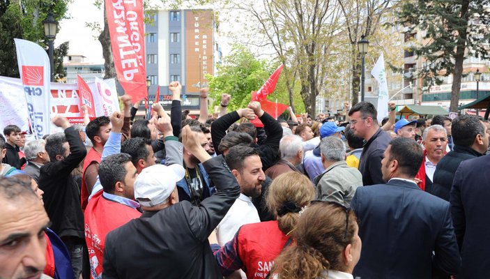 Gaziantep'teki kutlamalarda Memleket Partililer ile CHP'liler arasında kavga #9