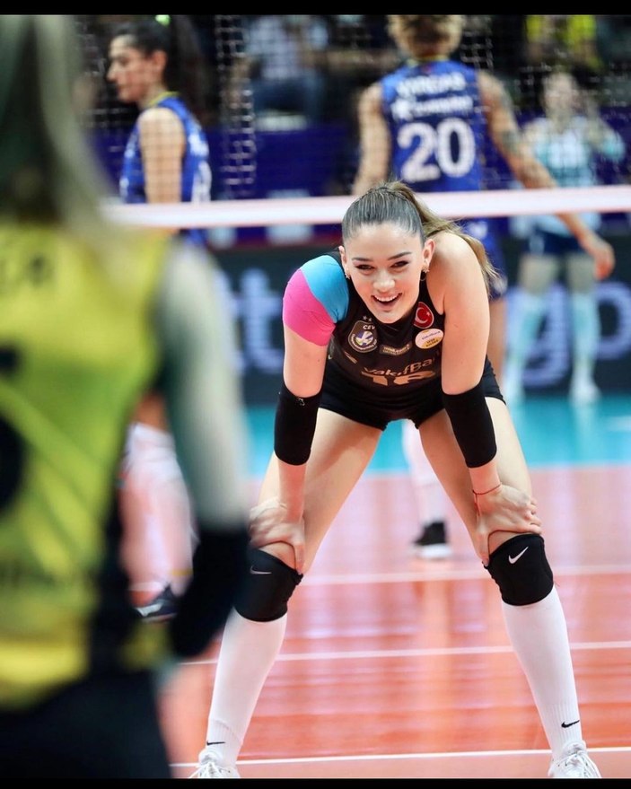 Zehra Güneş'in kardeşi de voleybolcu çıktı