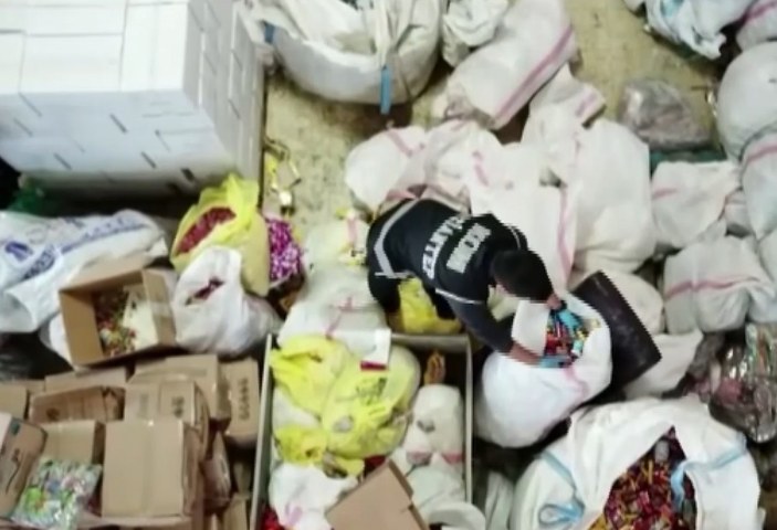 Gaziantp'te 74 ton bozulmuş kaçak ürün yakalandı! 4 kişiye gözaltı