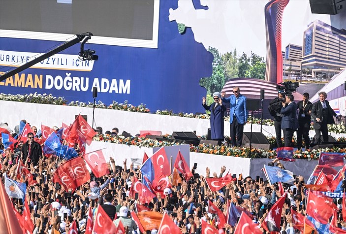 Cumhurbaşkanı Erdoğan: Boğaz'ın altından geçen 3. tüneli yapacağız