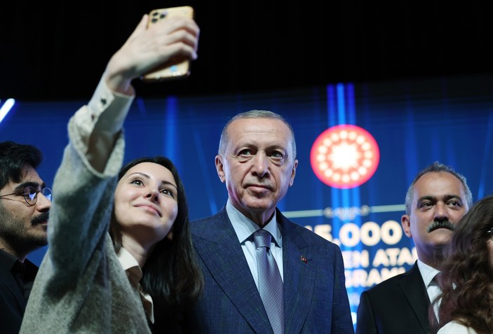 Cumhurbaşkanı Erdoğan 45 bin öğretmen atamasını gerçekleştirdi