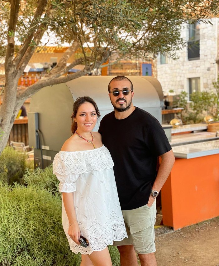 Ezgi Mola ve sevgilisi Mustafa Aksakallı bugün evleniyor