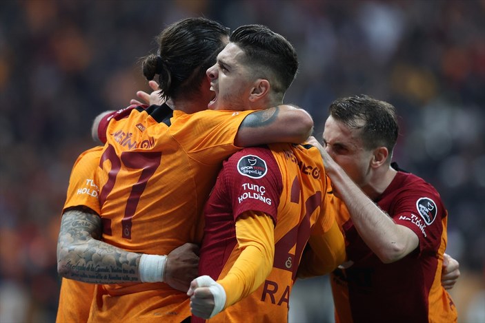 Galatasaray, Başakşehir'i tek golle geçti