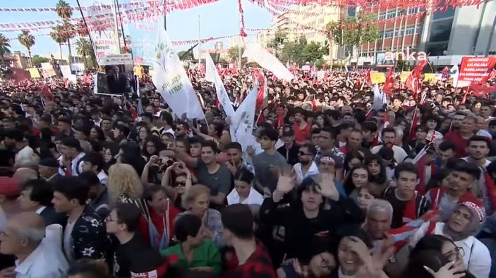 Mansur Yavaş'ın Adana mitinginde HDP bayrağı sallandı