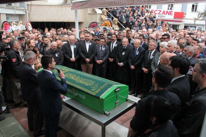 Kemal Kılıçdaroğlu kayınbiraderinin cenaze törenine katıldı