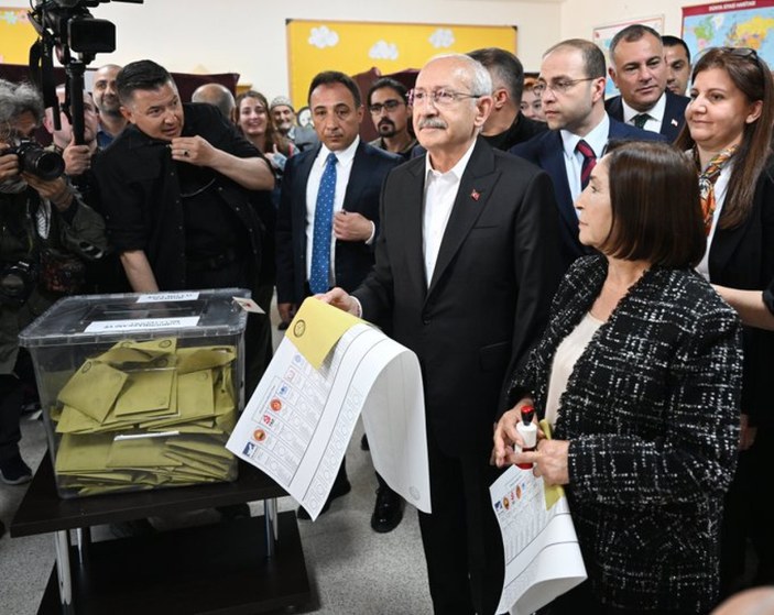 CHP Lideri Kemal Kılıçdaroğlu oyunu kullandı