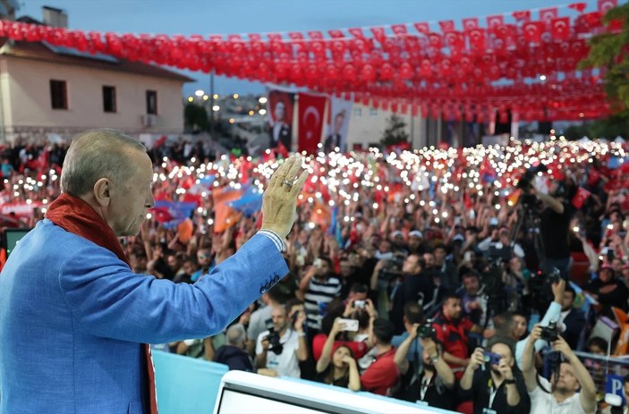 Cumhurbaşkanı Erdoğan Gaziantep'te coşkulu kalabalığa hitap etti