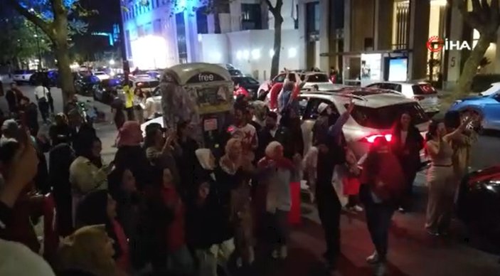Londra'da gurbetçiler, Cumhurbaşkanı Erdoğan'ın zaferini kutladı