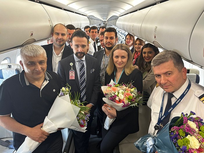 Özbekistan merkezli hava yolu şirketinin İstanbul Havalimanı'na ilk seferini