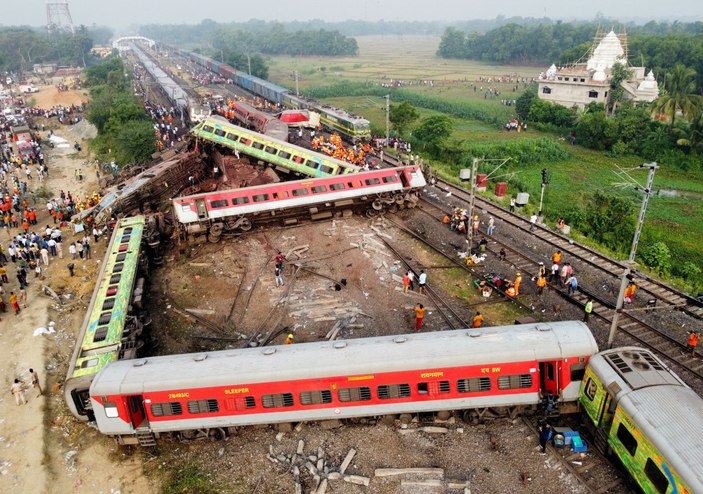 Hindistan'da feci tren kazası