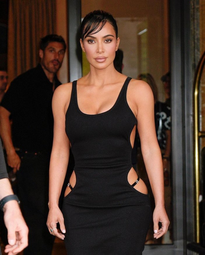 Kim Kardashian, yeni bir aşka yelken açtı