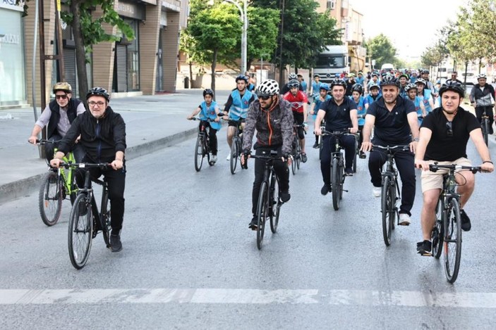 Bağcılar Belediyesi'nden farkındalık yaratan organizasyon: Çevre için pedal çevirdiler