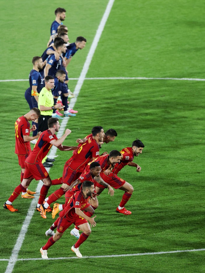 Hırvatistan'ı penaltılarda geçen İspanya, Uluslar Ligi'nde şampiyon oldu