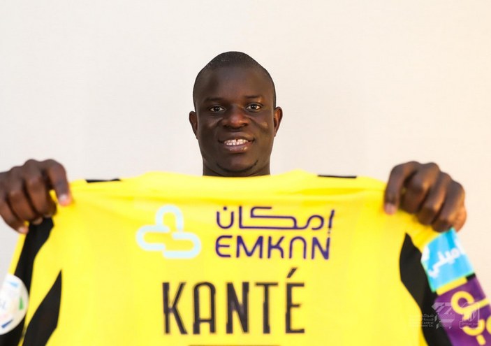 N'Golo Kante, Al Ittihad'e transfer oldu