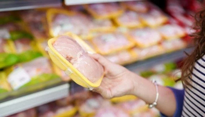 ABD'de laboratuvar üretimi tavuk etinin satışına onay verildi
