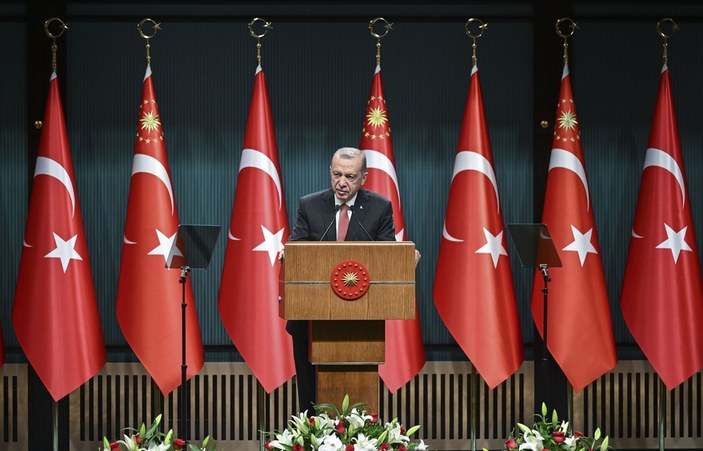 Cumhurbaşkanı Erdoğan: Fransa'daki olaylar için endişeliyiz