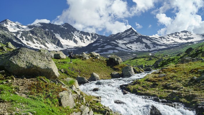 Kaçkar Dağları, bayramda doğa tutkunlarının uğrak adresi oldu